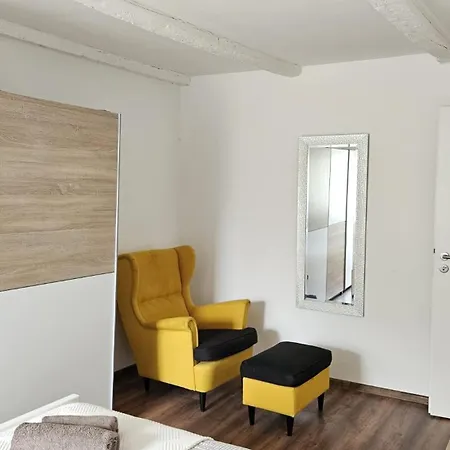 Emona Apartamento