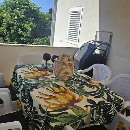 Apartment Emona *